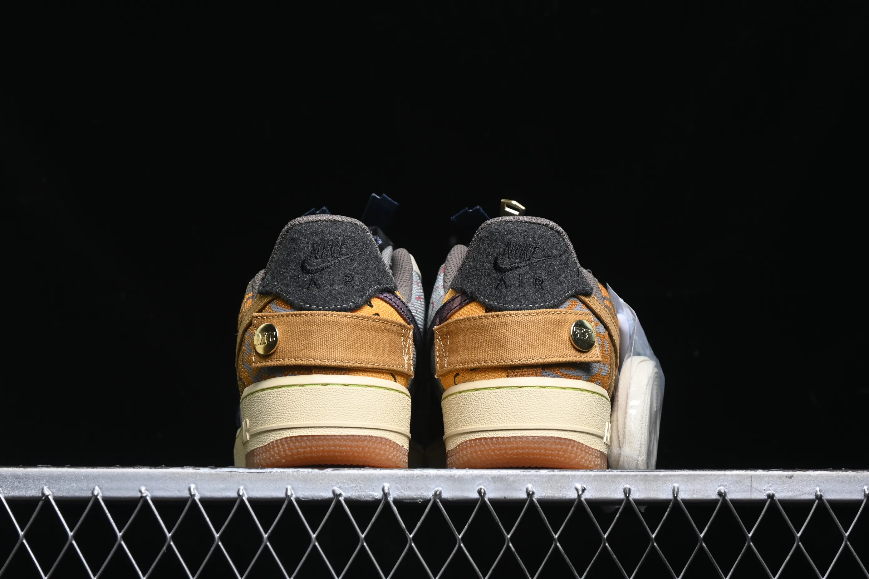 All categories Nk Air Force 1 Air Force series Nk Air Force 1 Low Air Force low top Travis Scott x Nk Air Force 1 Low Air Force joint casual sneakers CN2405-900